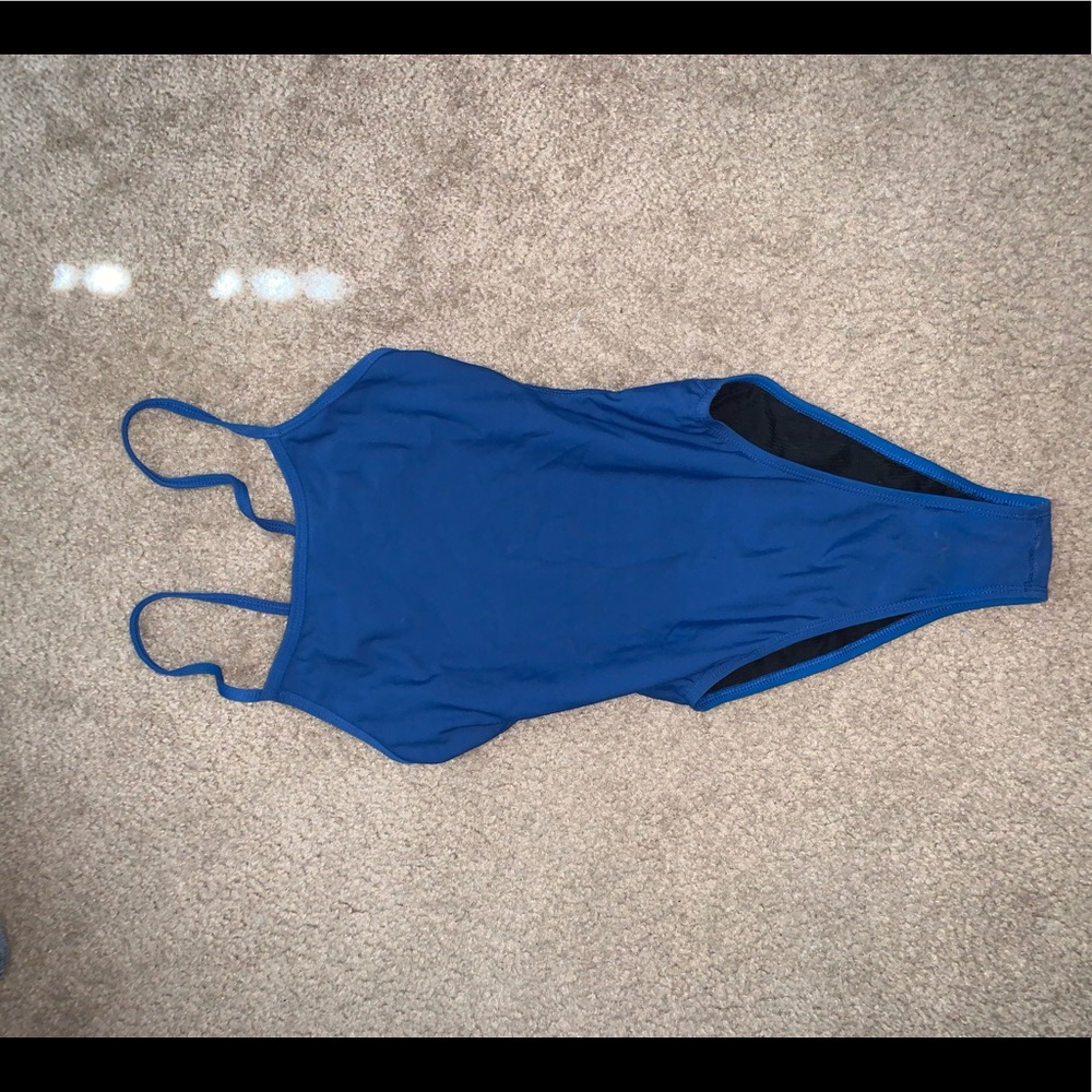 JOLYN ONE PIECE